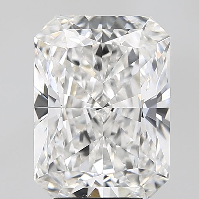 4.39 Carat E VS1 Radiant Lab Grown Diamond, IGI Certified