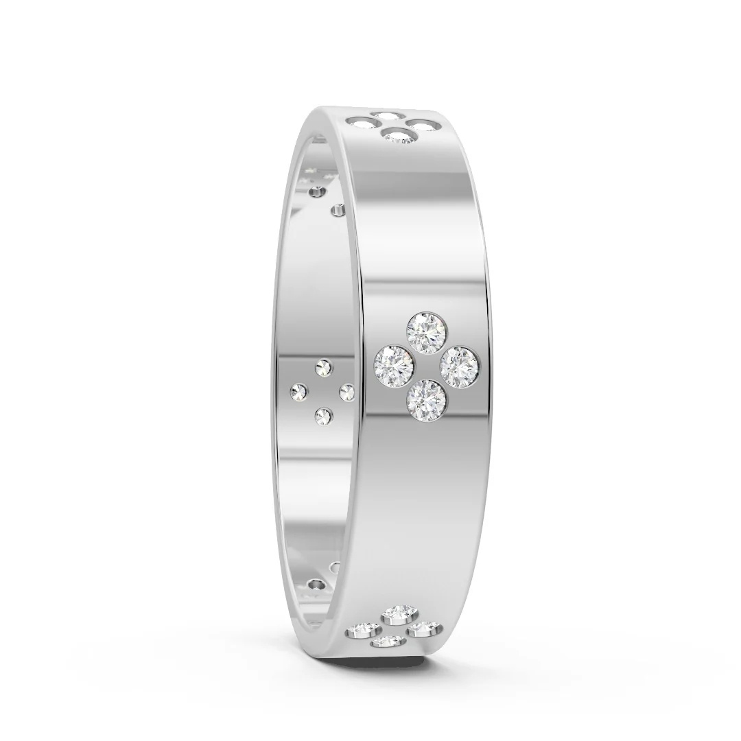 The Clover Band Ring - Image 3