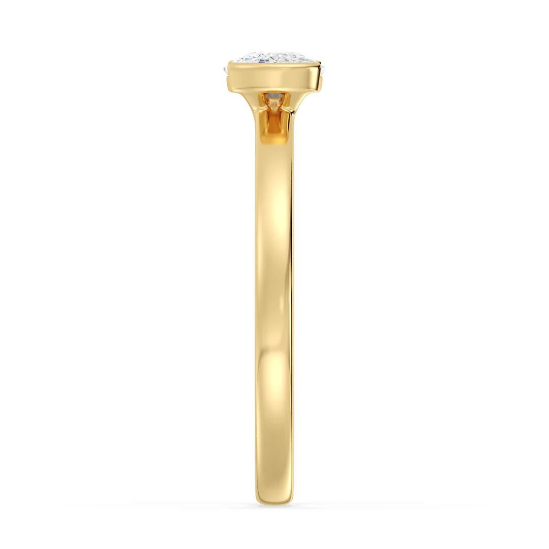 Oval Solitaire Ring - Image 5
